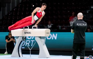 aut sfe06135 copia simone ferraro ph